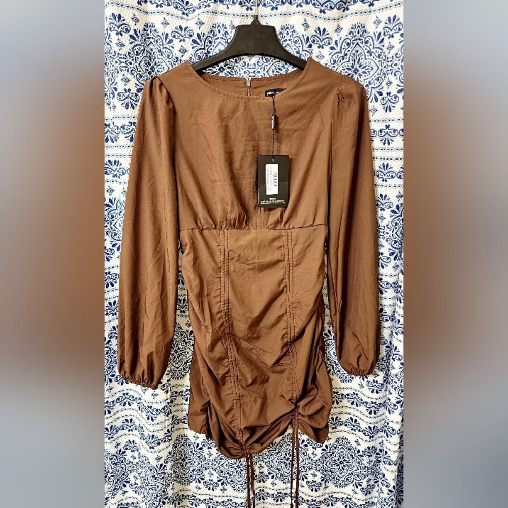 PrettyLittleThing Chocolate Ruched Bodycon Dress